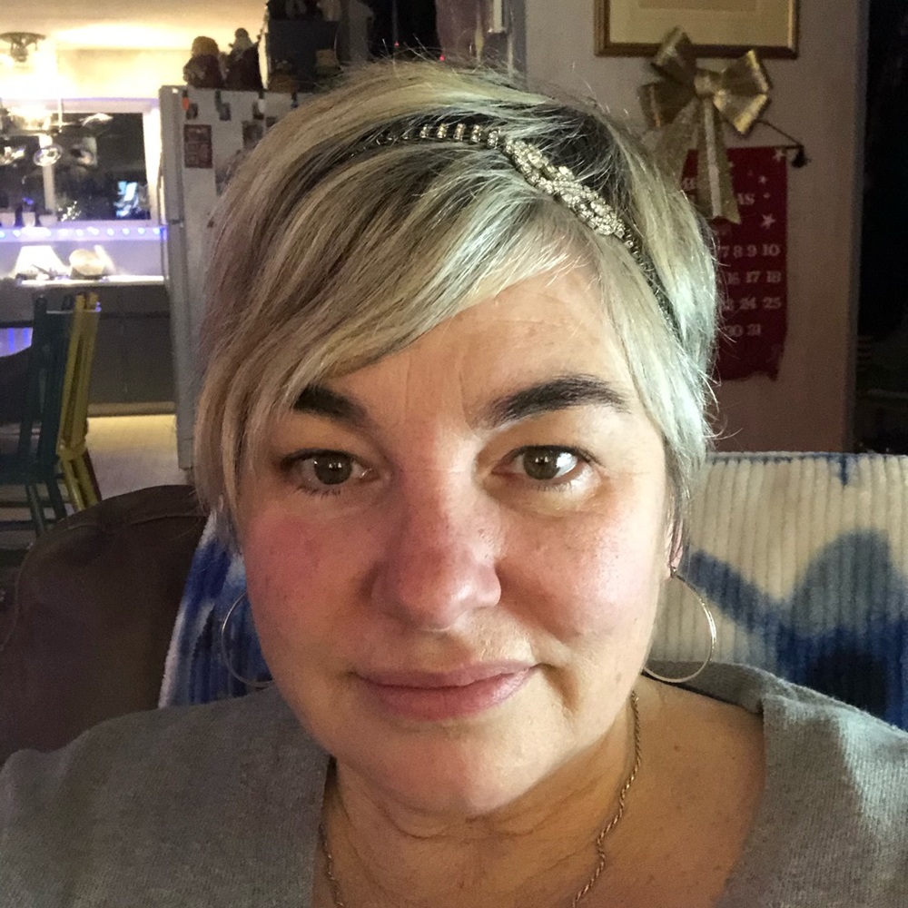 Meet your Posher, Julie